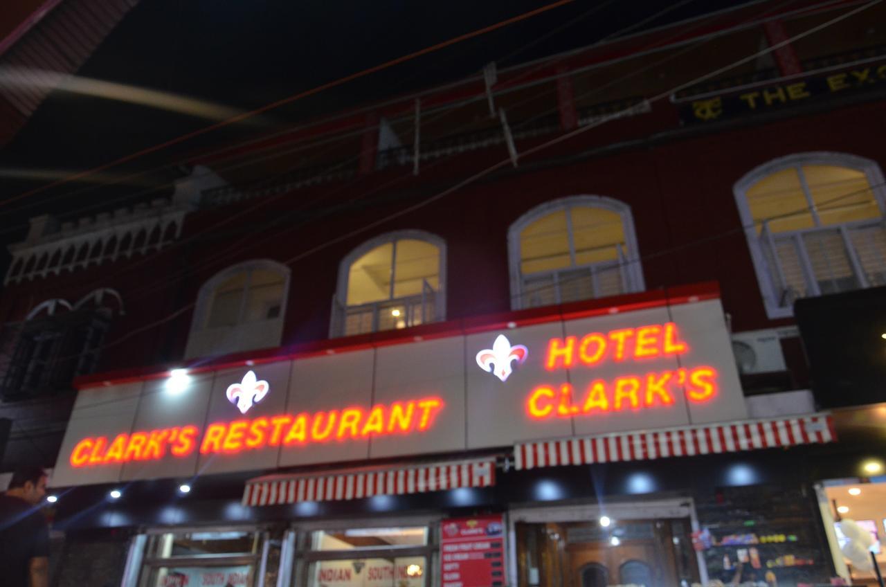 Hotel Clarks Masuri Exterior foto